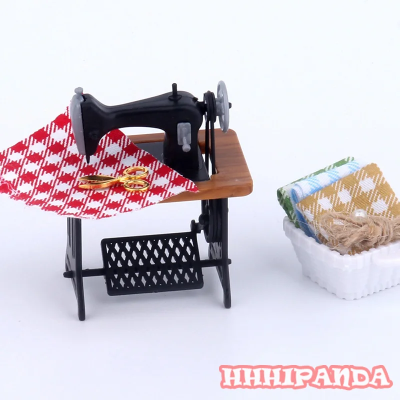 

Миниатюрная мебель для кукольного домика, винтажная швейная машина, игрушечные аксессуары для кукольных домиков, игрушек