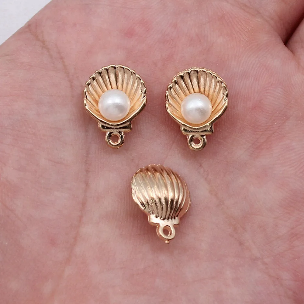 

Vintage Jewelry Shell Charms Handmade Findings 10pcs