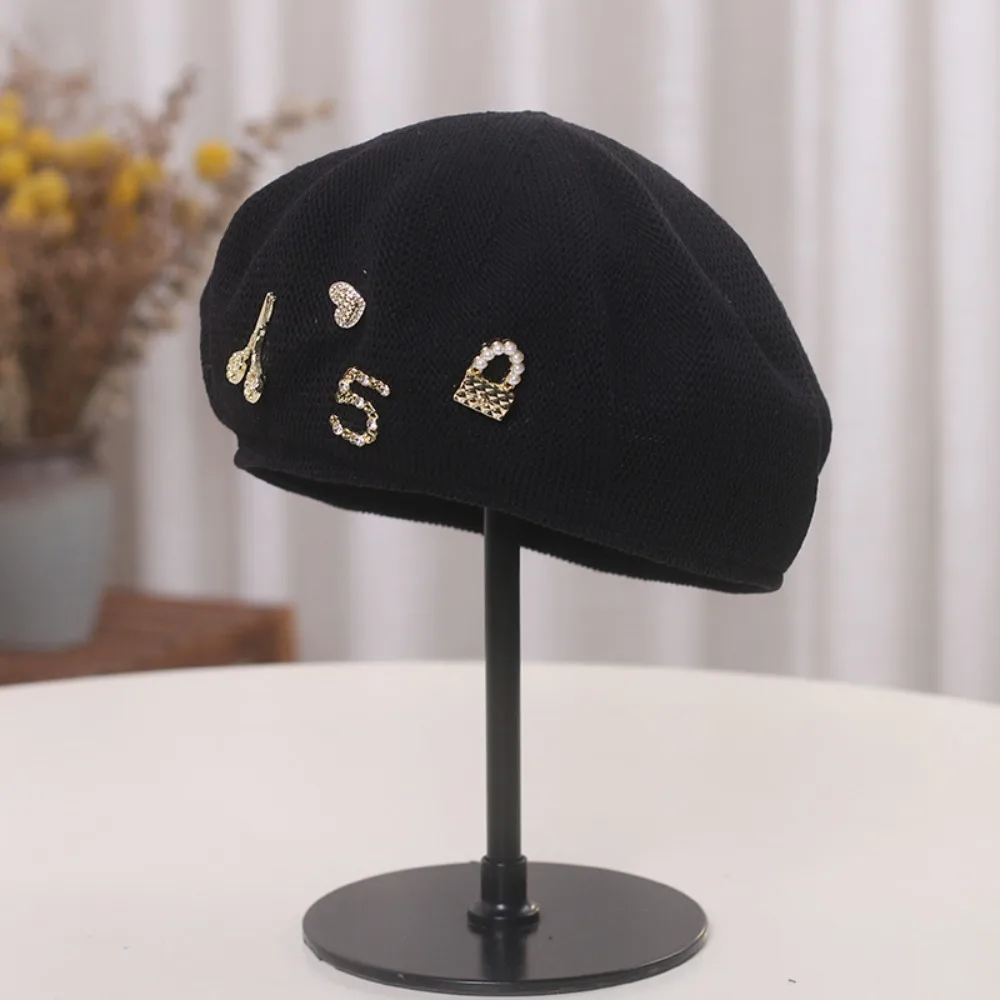 

Soft and Skin Friendly Autumn and Winter Woolen Berets Windproof Breathable Retro Fashion Painter Hat Cloth Thickening Bud Cap