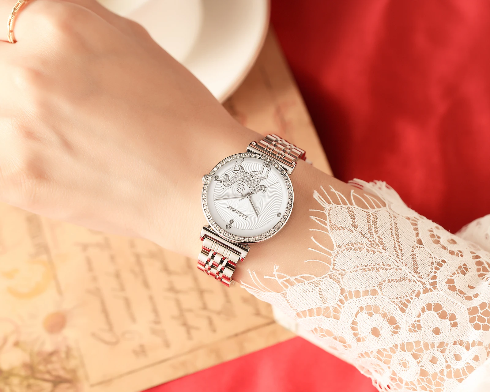 Luxury brand women's watch quartz with diamonds watch for women fashion crystal stainless steel strap girls clock gift watch