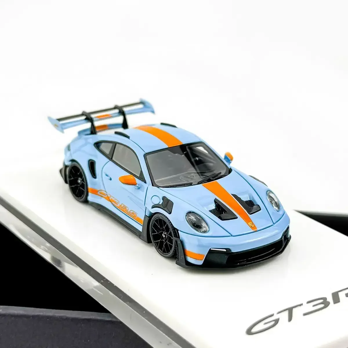 1/64 ポルシェ911 GT2RS ホワイト 世界限定999台 - メルカリ