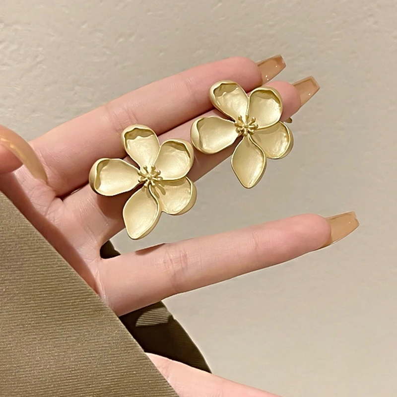 Gold Color Women Flower Earrings Trend Matte Texture Vintage Party Gifts Summer Boho Fashion Jewelry Accessories