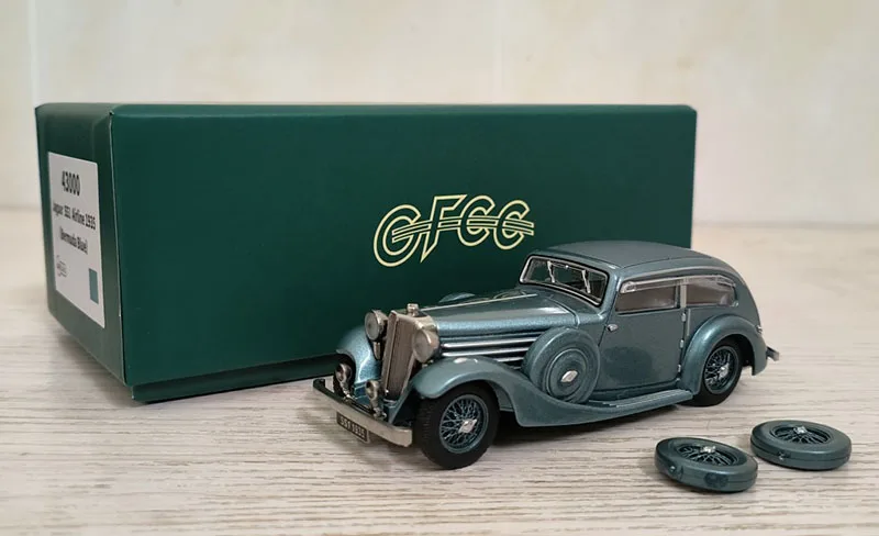 404-200 GFCC 1/43 ジャガー SS1 Airline 1935 GFCC 1/43 Scale Jaguar SS1 Airline 1935 Beige DieCast Car
