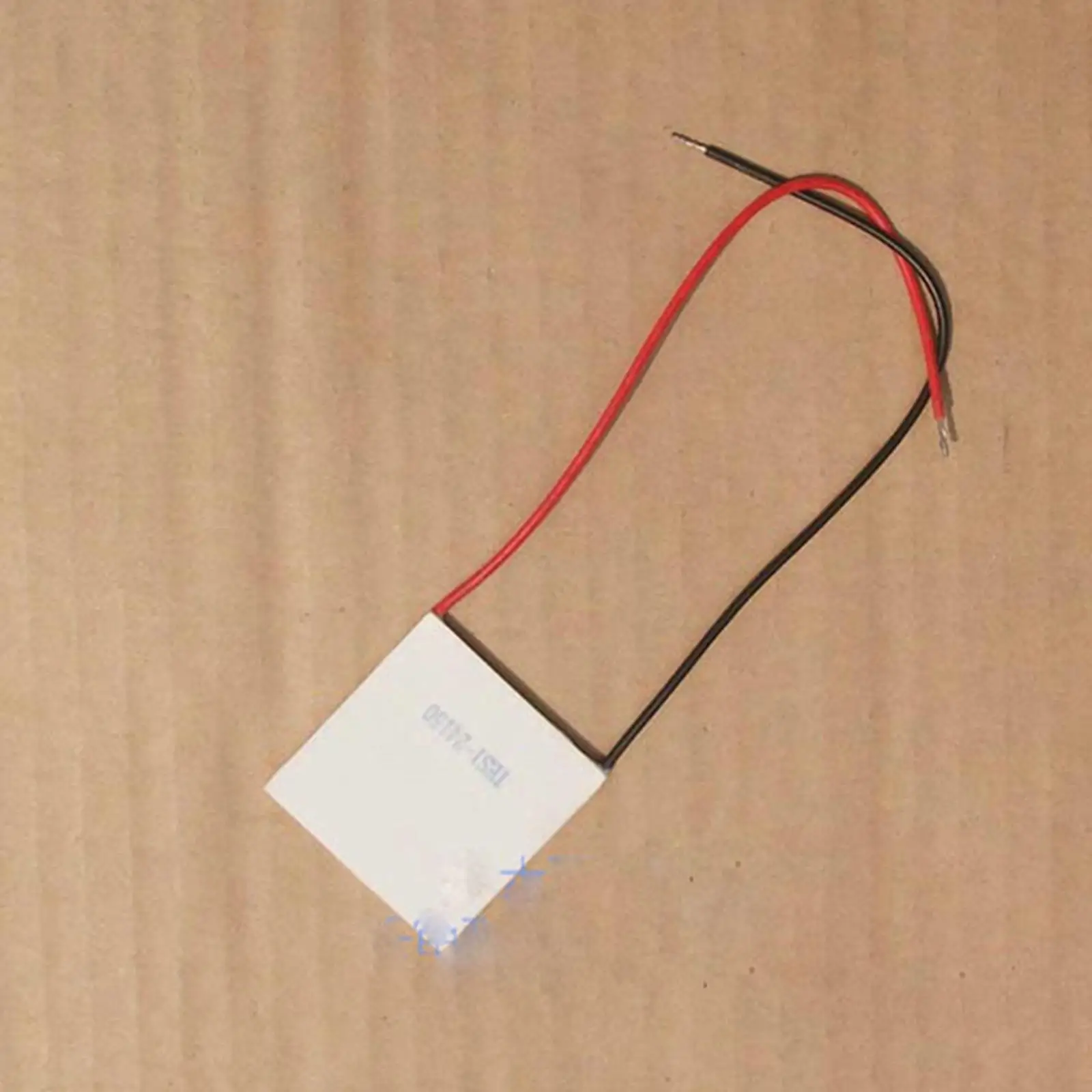 40x40x3.2mm 5A 28.8V 80W TES1-24150 Thermoelectric Cooler Peltier Heatsink