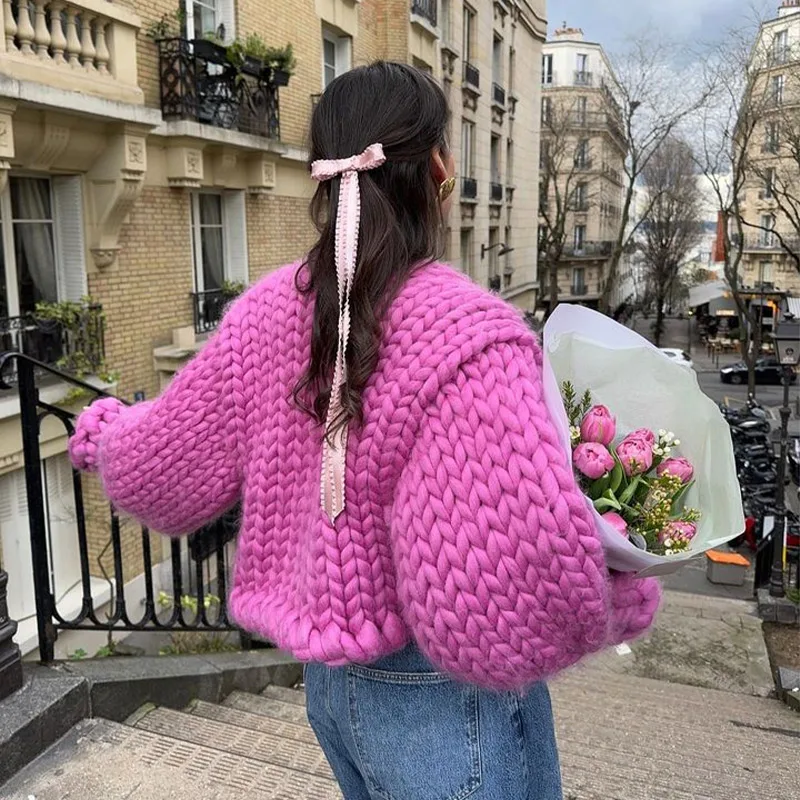 Elegant Coarse twisted Women's Knitted Cardigans V-Neck Lantern sleeve Casual Short Outwear Fashion High Street Tops For Women 2