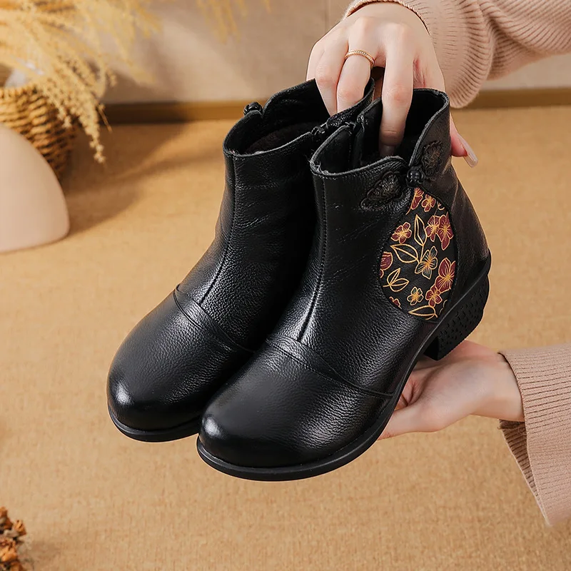 Plus Größe 42, Damen-Stiefeletten mit großem Fuß, hohe Stiefel aus echtem Leder, hochwertige Mama-Winter-Pelzstiefeletten, Damen-Freizeitschuhe – Detail 17
