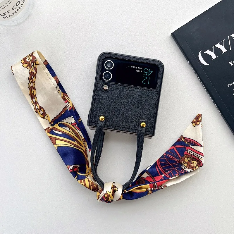 Hülle mit Gürtelschlaufen für Samsung Galaxy Z Flip 6 Z Flip 5 Z Flip 4 3 2 1 Hülle Stoßfeste Schale für Flip 2 Rückseite_voghion.com