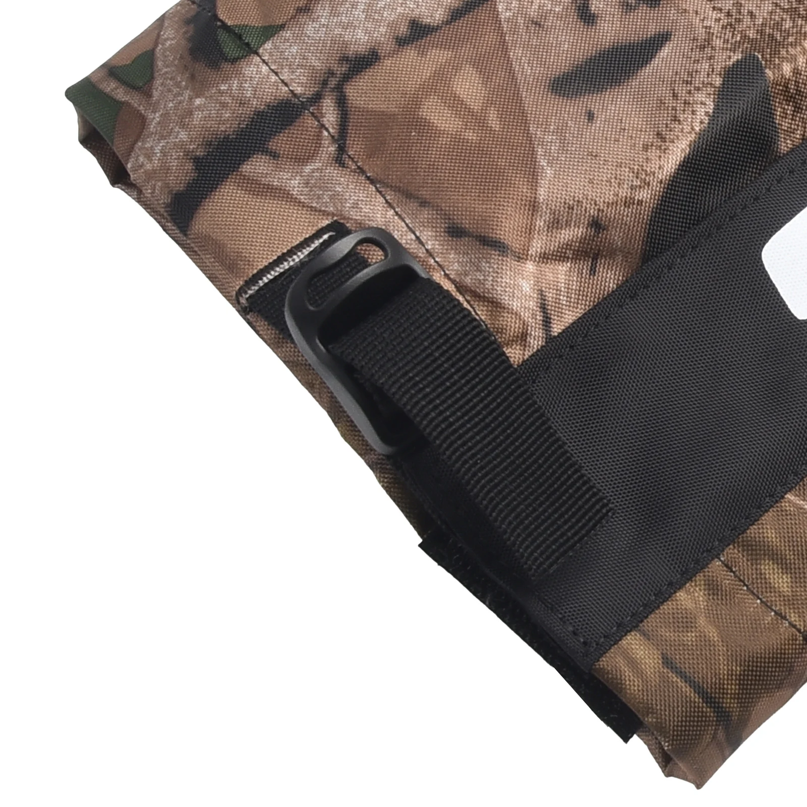 

2* Outdoor Hiking Waterproof And Wear-resistant Camouflage Foot Covers Oxford Cloth 3D Three-dimensional Snake-shaped Leg Covers