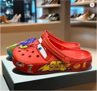 Sandales pour enfants voitures de bande dessinée chaussures de grotte pour enfants dessin animé EVA respirant garçons et filles chaussures de plage en plein air antidérapantes 2
