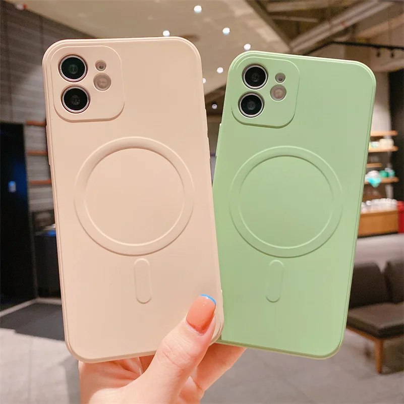 

Case For iPhone 14 13 12 11 Pro Max Mini X XR Xs 7 8 Plus For Magsafe Magnetic Wireless Charging Liquid Soft TPU Silicone Cover