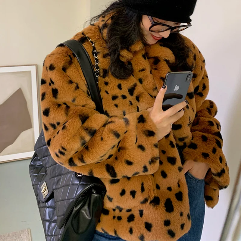 

Harajuku Plush Winter Clothes New Faux Fur Leopard Print Fur Coat Fur One Female Furry Cardigan Coat Lamb Hair Fur Jacket Women