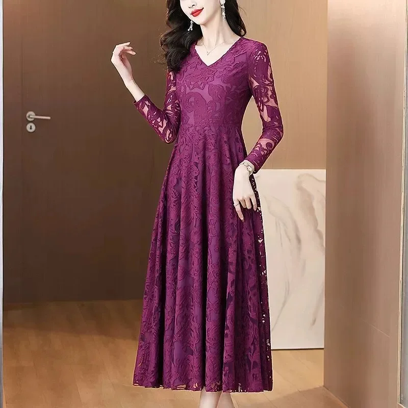 Fashion Women's Pleated Dress Autumn And Winter 2026 New Lace-Up Long Velvet Stitching Lace Large Swing party Dresses Elegant