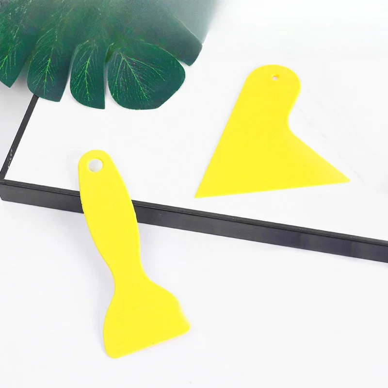 Tic Auto Carbon Fiber Vinyl Film Wrapping Scraper Car Window Styling Sticker Film Bubble Squeegee Scraper Auto Styling 1PCS