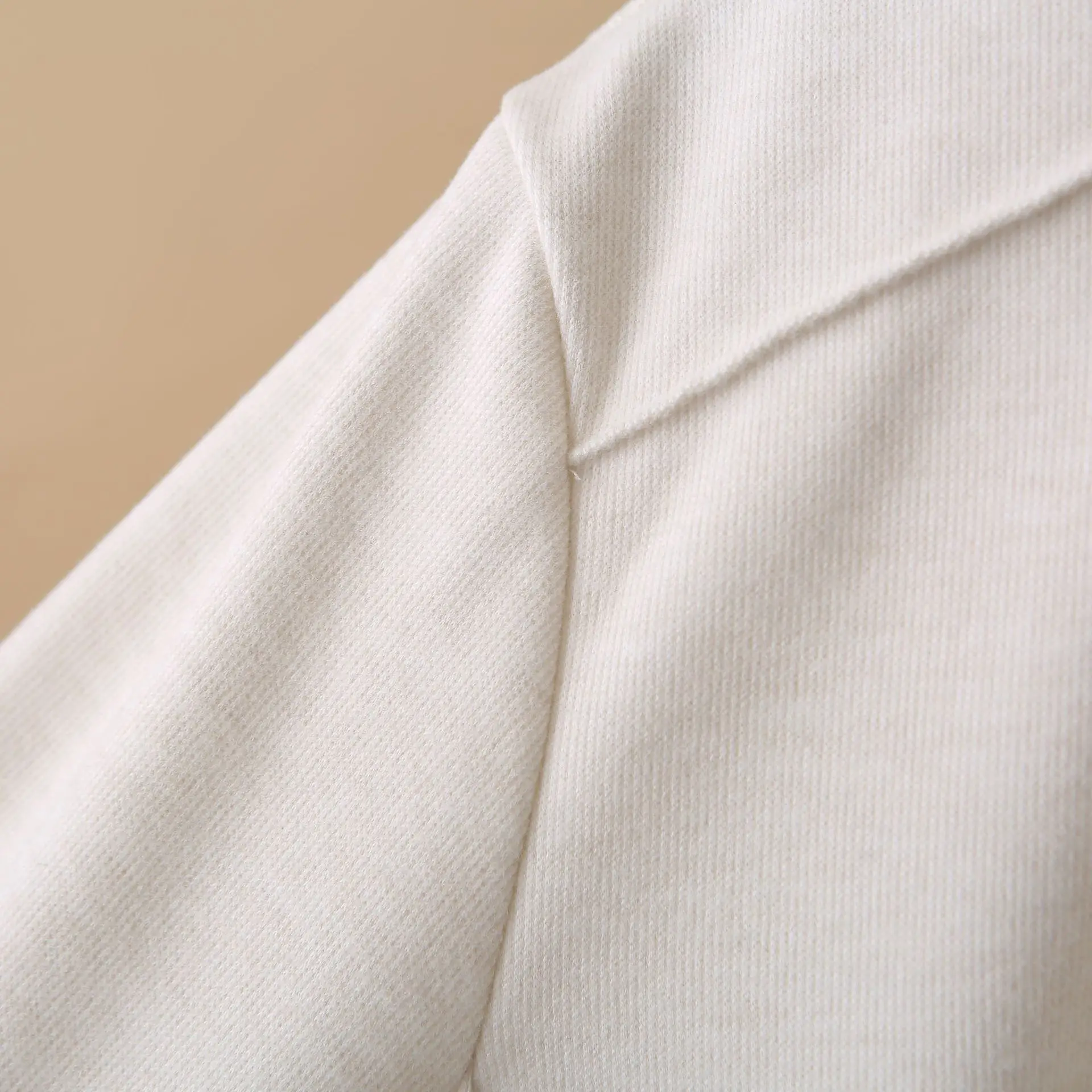 XXXXL Fashion Plus Size Woman Clothing T-Shirt Basic Solid Color three-dimensional Cut Fleece Warm Tops Autumn Winter 2523