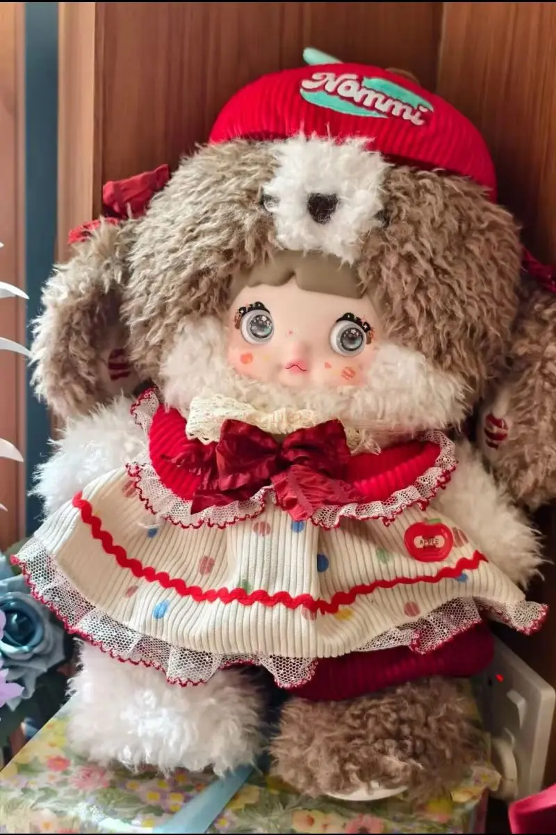 In Stock Original Limited Nommi Bites An Apple 400% Hanging Card