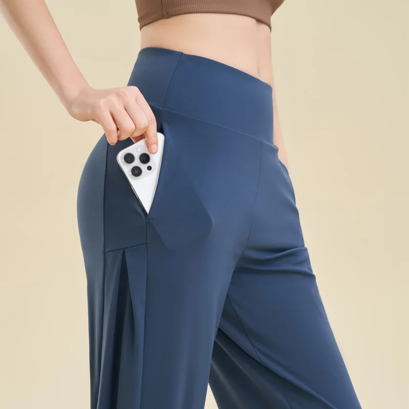 Рисунок 3 - Модные свободные штаны для йоги