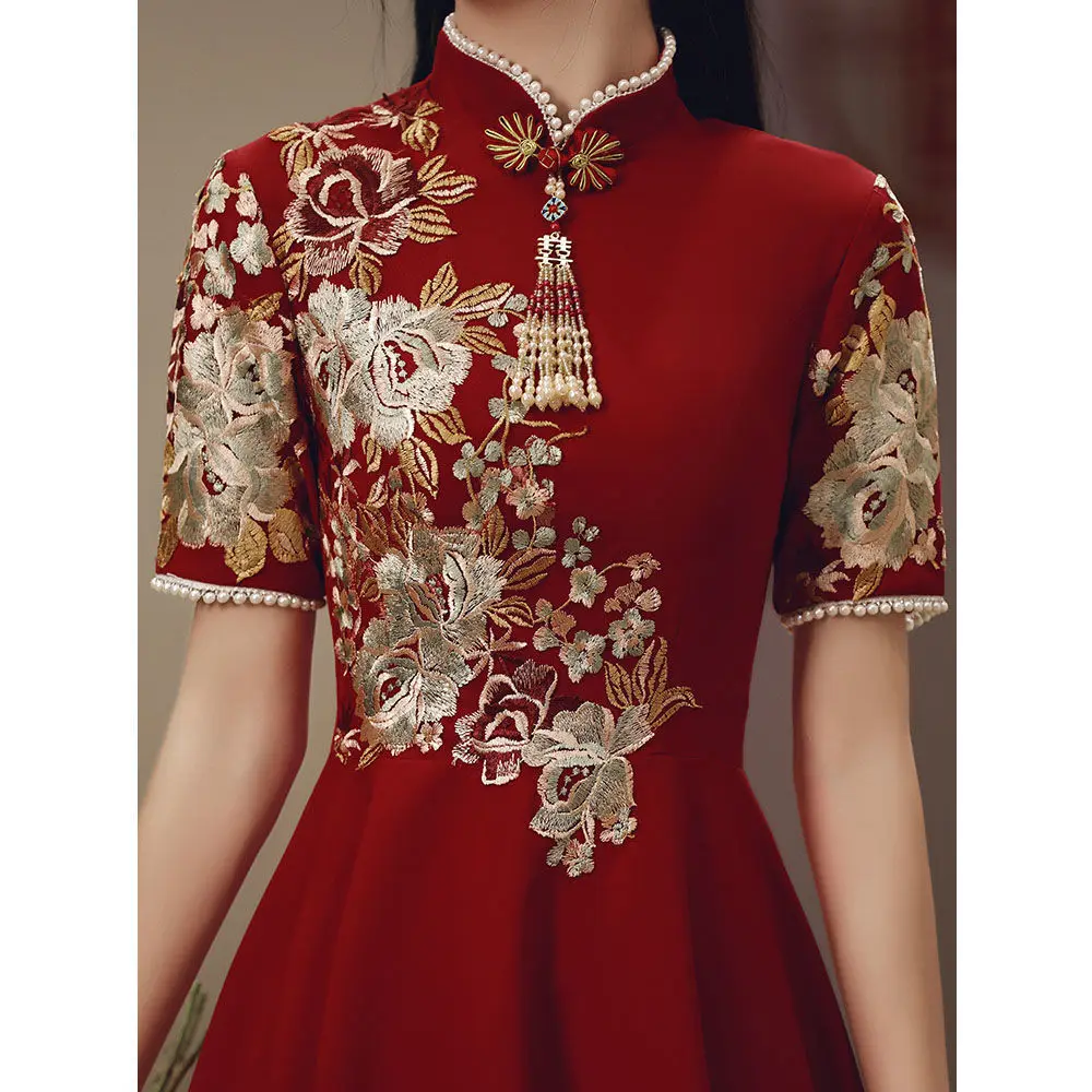 New Chinese Embroidered Wedding Dress Bridal Cheongsam for Women Traditional Qi Pao Long Dress Elegant Toast Clothing Vestidos