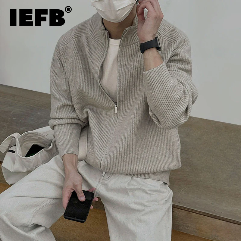

IEFB New Stylish Men's Sweater Korean Fashion Stand Collar Loose Zipper Knitted Cardigan 2023 Autumn Men Clothing Tide 9C2388