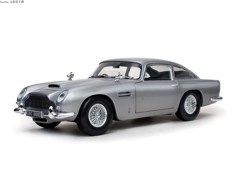 Классические автомобили ASTON MARTIN DB5 SunStar 1:18 1963 ограниченная серия металлическая