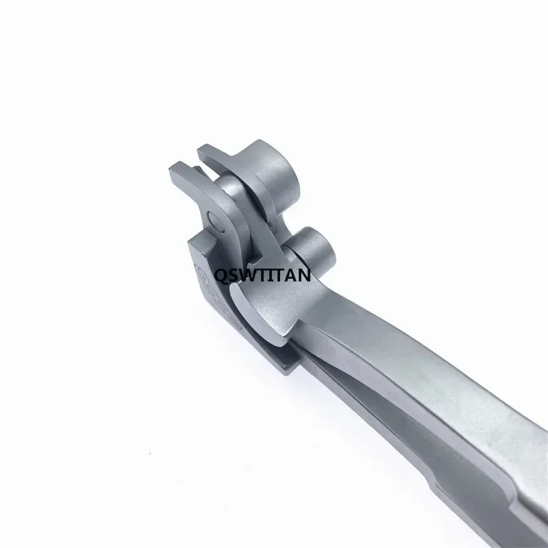 Stainless Steel AO Multifunctional Bender Combination Bending Pliers Pet Orthopedic Instrument