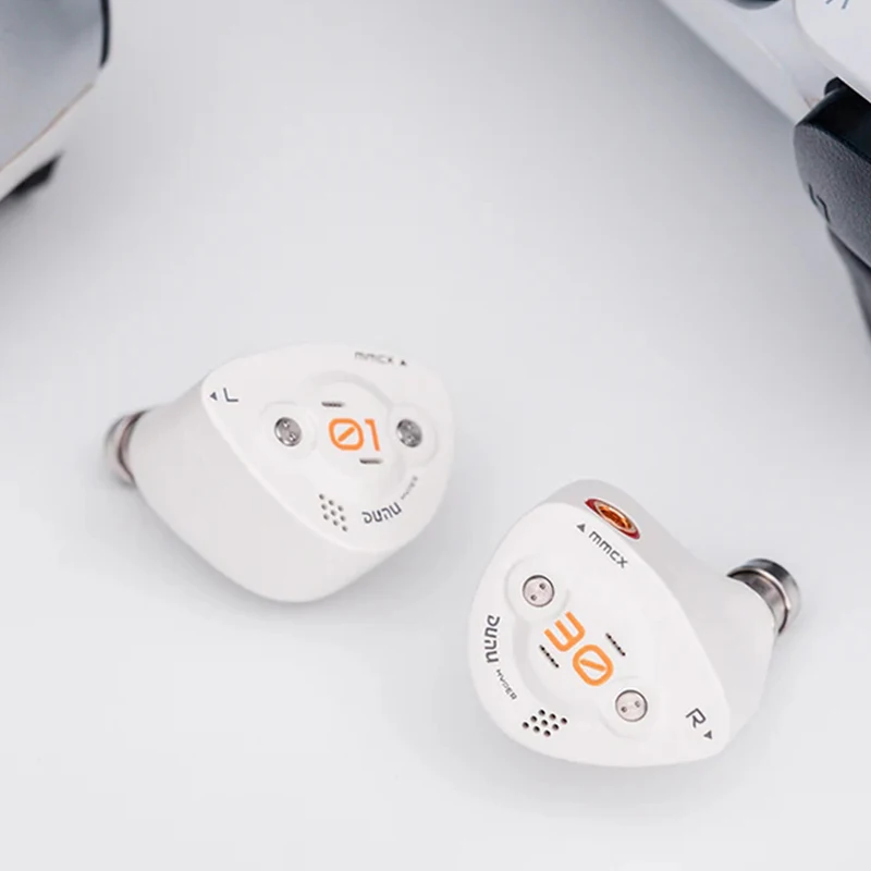 DUNU DK3001 BD 1DD+4BA+4Planar In-Ear Headphone 4