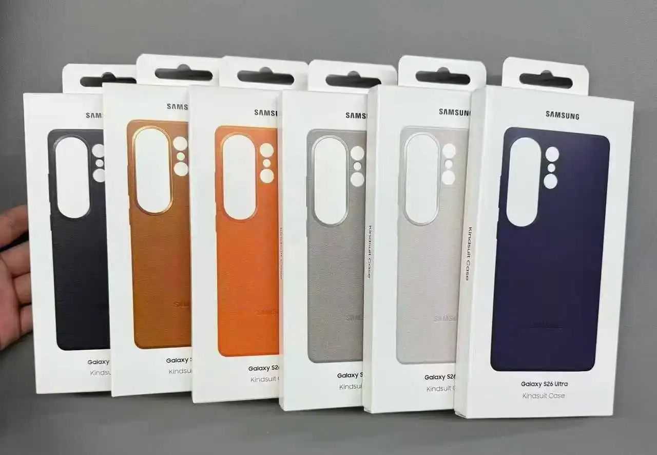 Leather Magnetic Case with Magsafe and Wireless Charging Compatibility