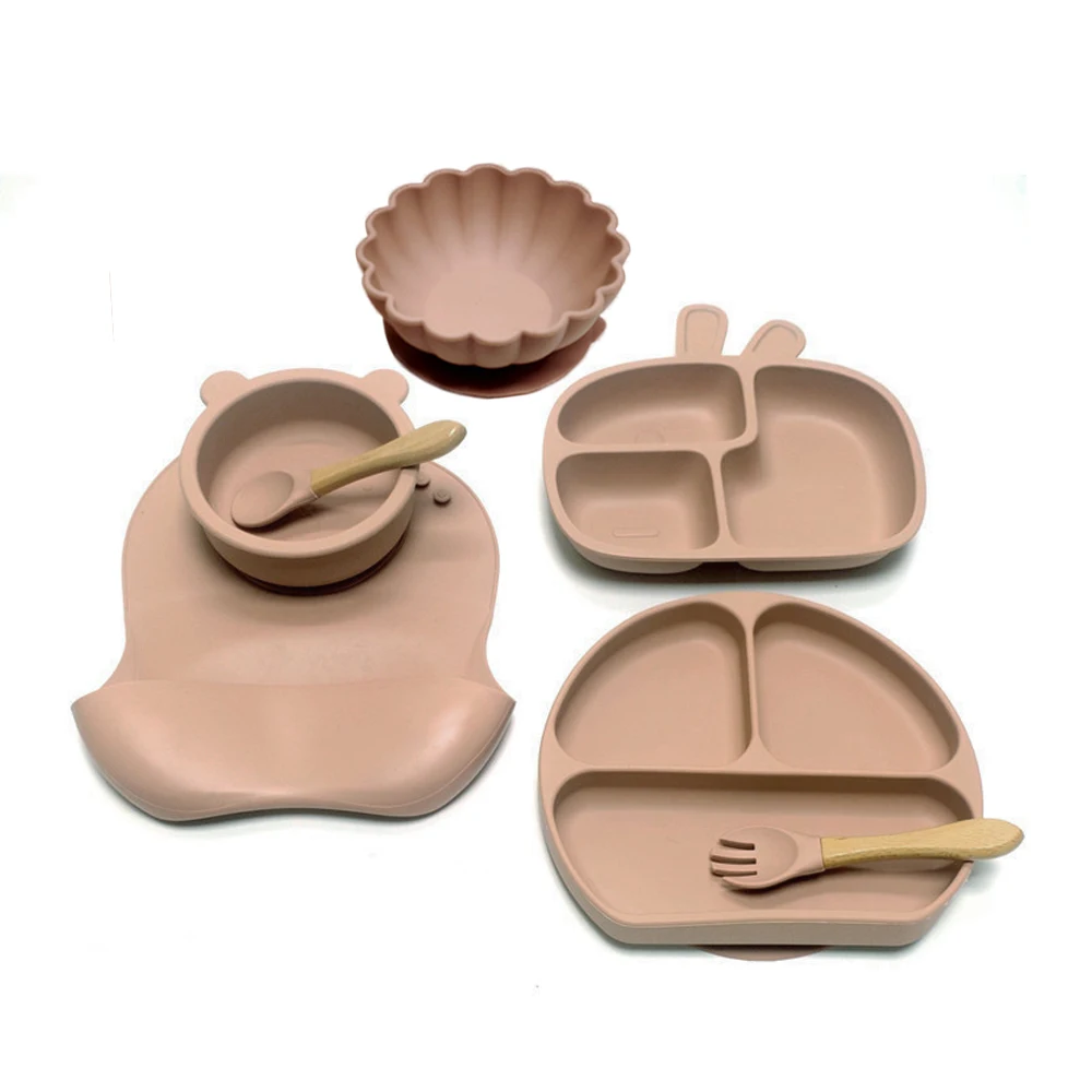 7pcs Children's Silicone Plate Set One Piece Large Suction Cup Compartment Plate Eating Training with Spoon and Fork 2