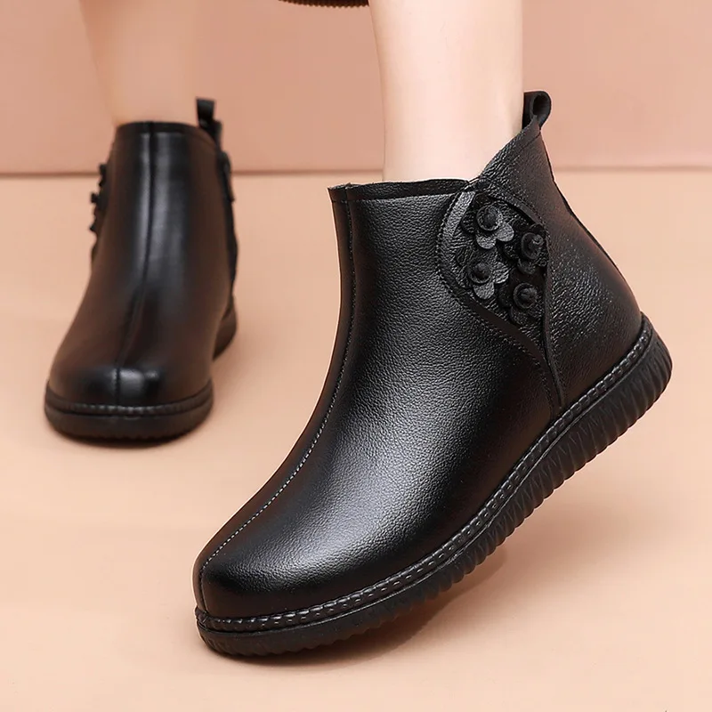 Женские ботинки 2024, зимняя обувь для женщин, водонепроницаемые ботильоны из натуральной кожи, Нескользящие теплые зимние ботинки на толстой плюшевой подкладке для мам