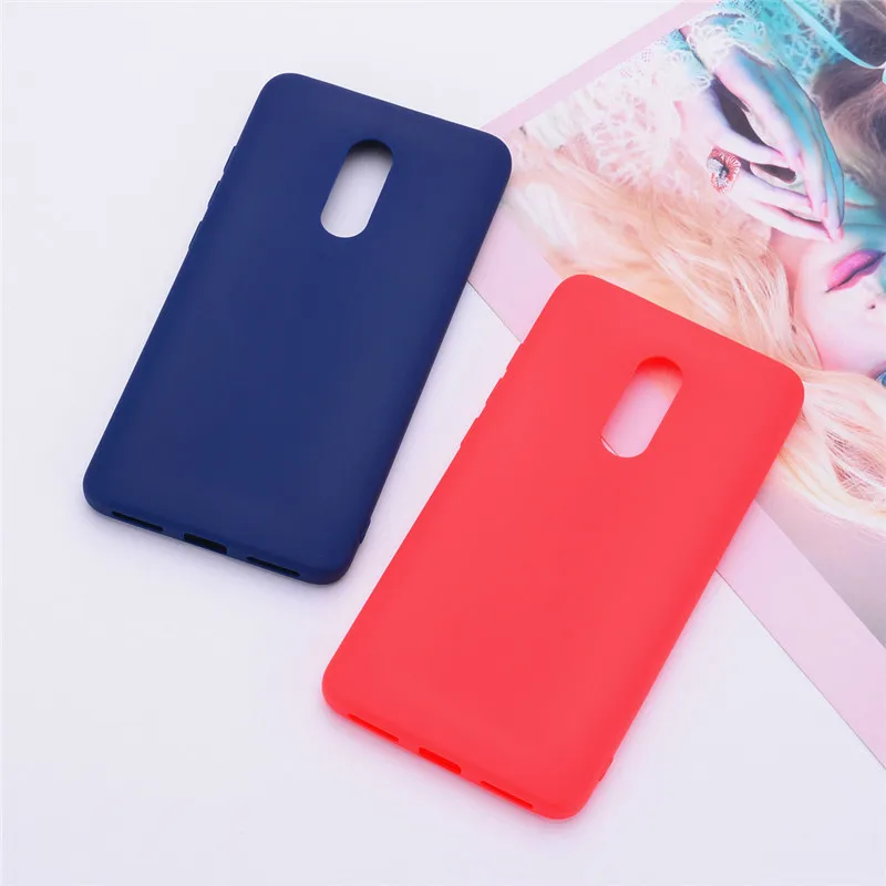 Premium Silicone TPU Phone Case - Sleek and Durable Protection