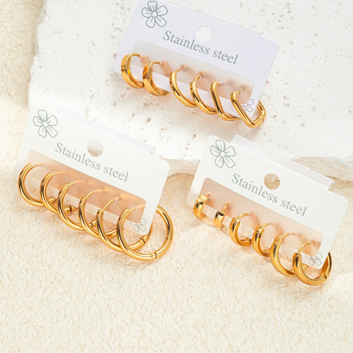 3 Pairs/Set Glossy Metal Huggie Hoop Earrings Gold Color Plated Copper Women Jewelry 1