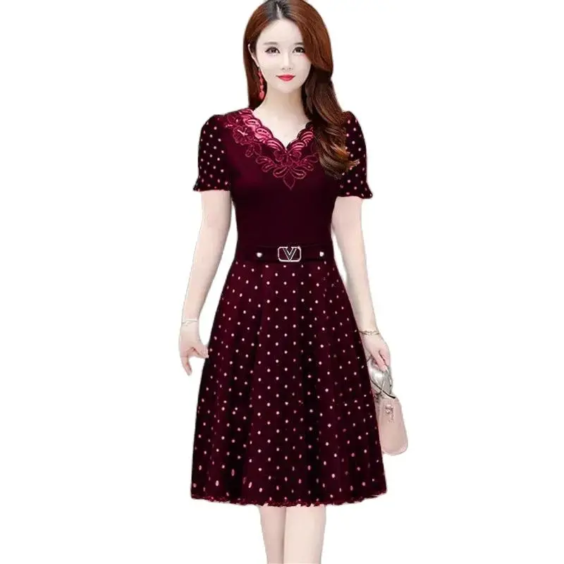 

2023 New Fashion Dress Female Summer Slim Short Sleeve Lace Skirt Explosions Women's Temperament WaistPrinting Long Dress Female