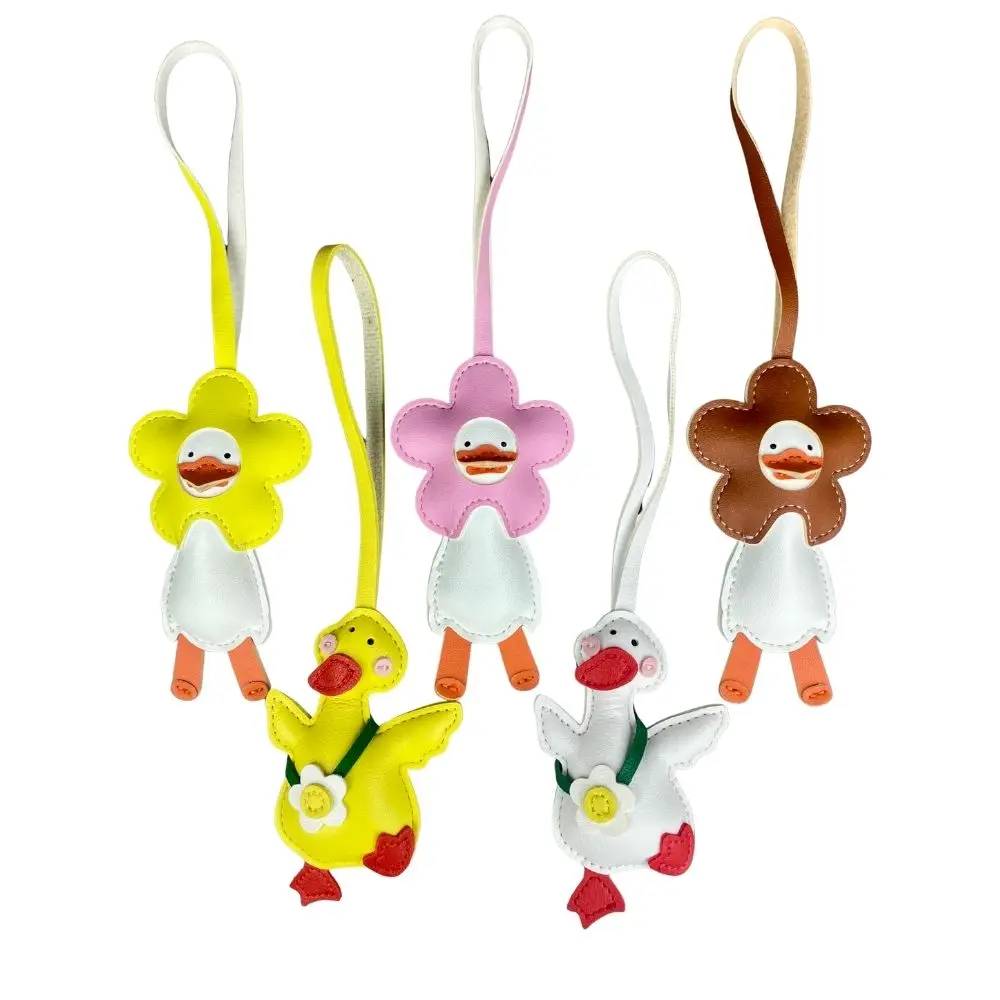 Charming Leather Flower Duck Keychain - Handmade Bag Accessory & Gift