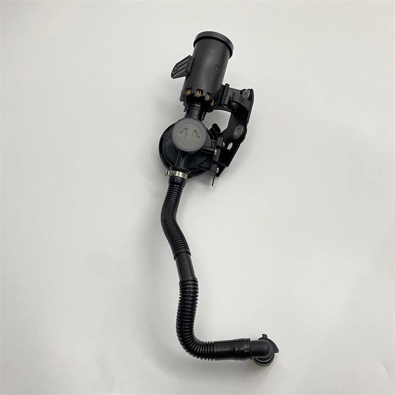 STZT 16137373623 연료탱크 배기 파이프(밸브 포함) 자동차 부품 1613 7373 623 BMW 5 시리즈 G38용