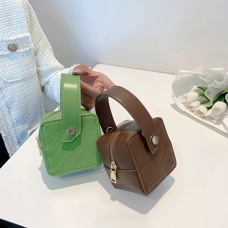 

Mini Makeup Box New Tote Bag Luxury Bags For Women 2022 Wholesale Small Lipstick Bag Fashion Purses And Handbags Luxury Designer