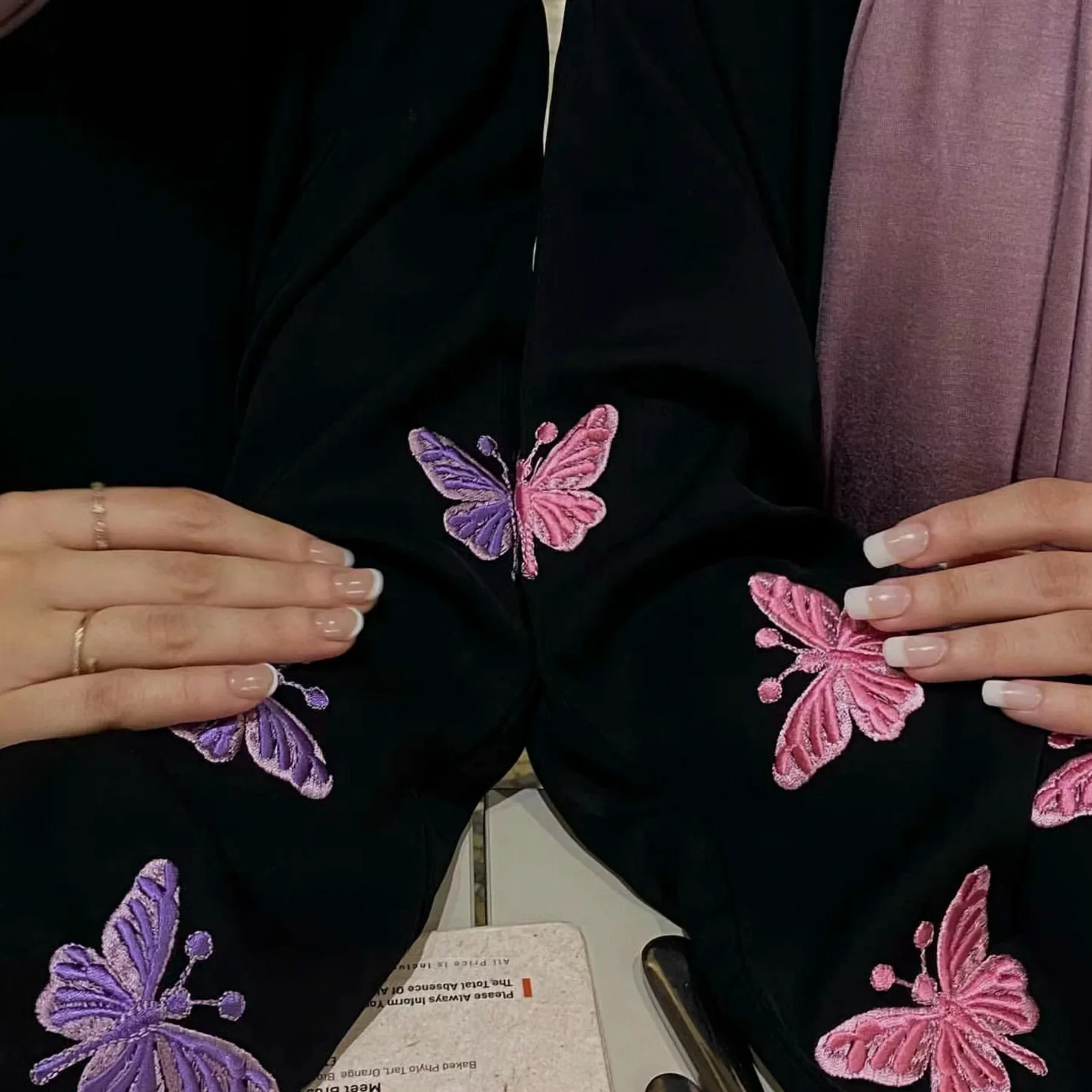 Butterfly Embroidery Open Abaya Kimono Cardigan Muslim Abayas for Women Dubai Turkey Kaftan Robe Ramadan Islamic Modest Clothing