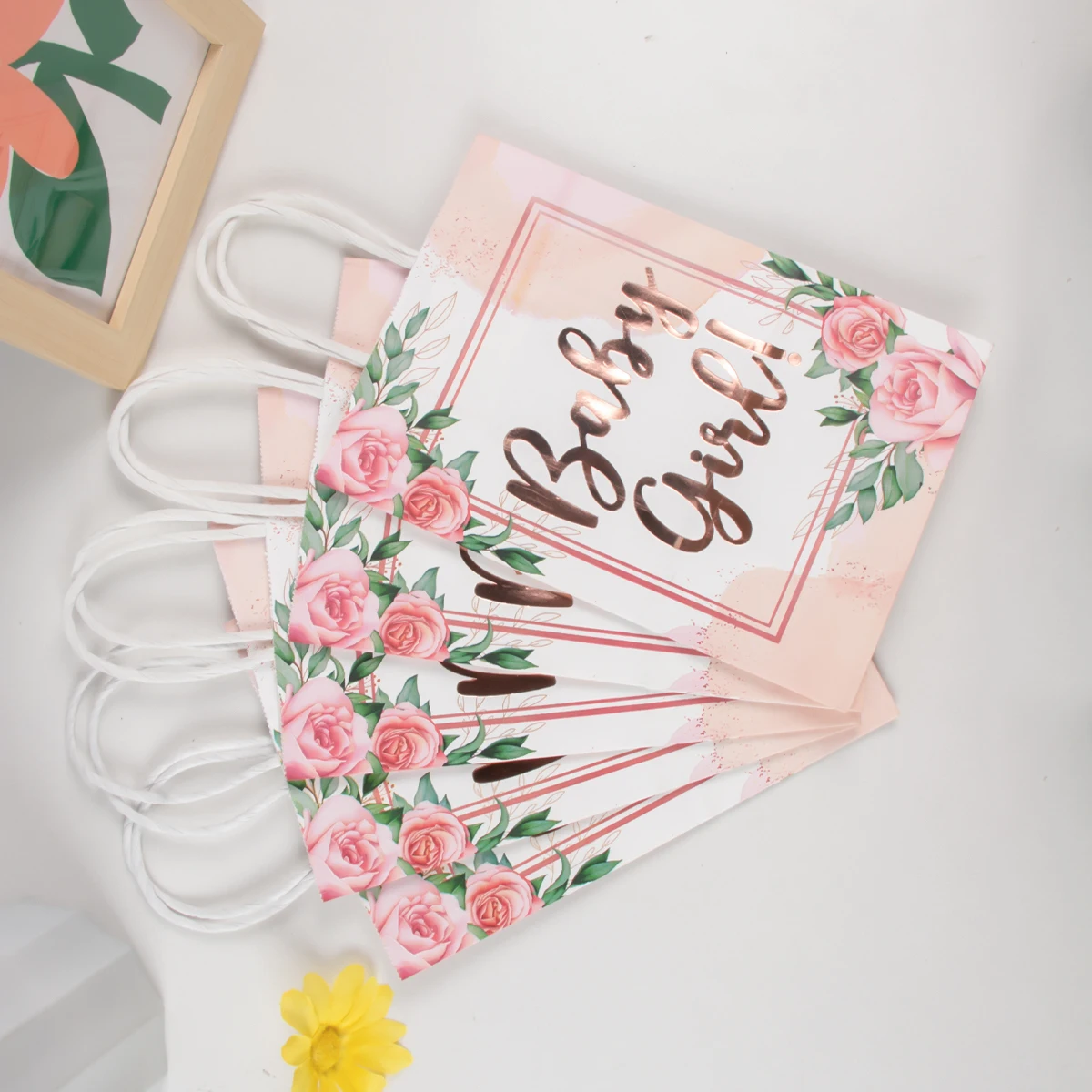 Set Regalo Compleanno Rosa Oro – Busta 32x24 Cm + Biglietto + Carta Veline – Con Manici E Fondo Rinforzato