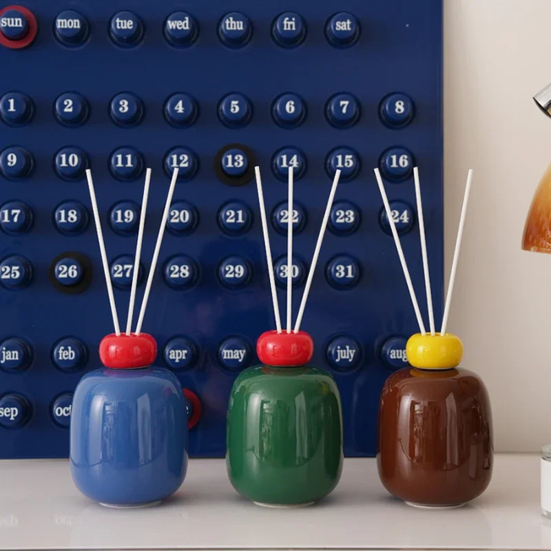 European creative color ceramic fire free rattan aromatherapy bottle Empty bottle home bedroom toilet incense diffuser