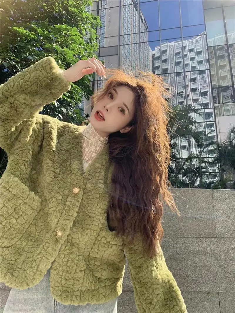 Women Lamb Wool Faux Fur Coat Winter Thickening Warm Loose Casual Jacket High-Quality Turn-Down Collar Single Breasted Overcoat