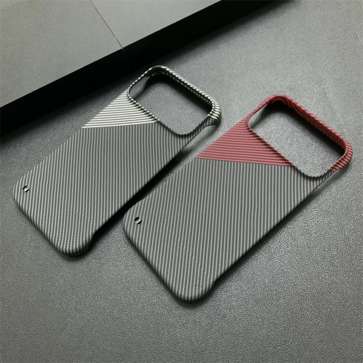 Sleek Shockproof Cooling Phone Case with Carbon Fiber Kevlar Design