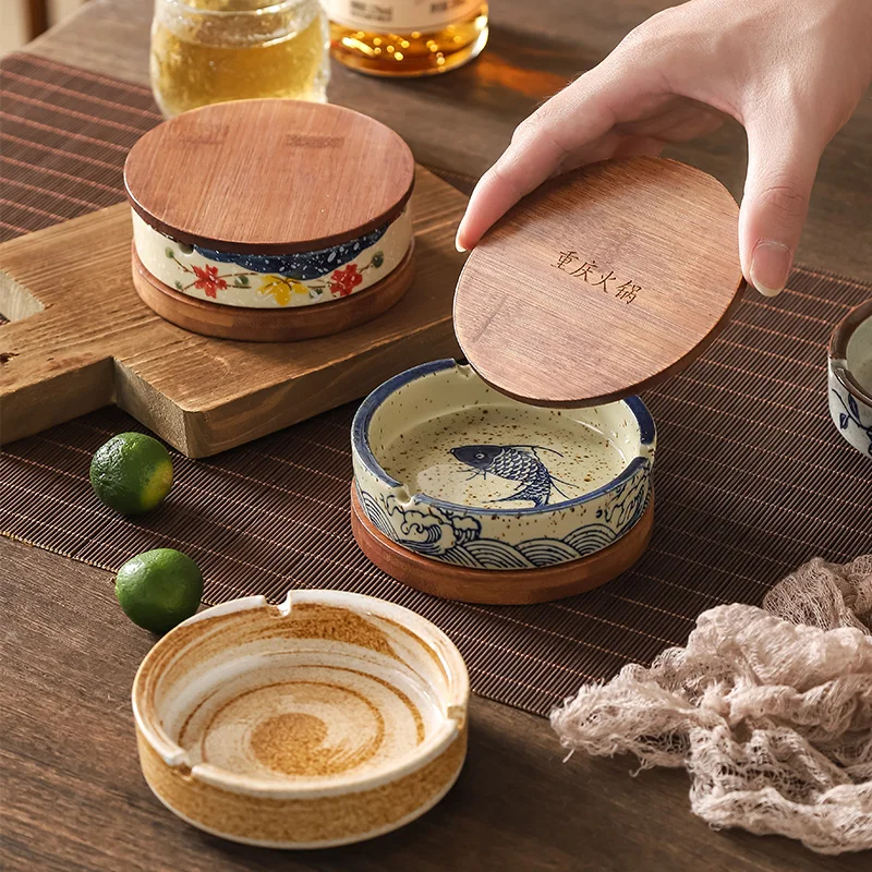 Japanese Retro Round Ashtray Ceramic Ashtray Fly-proof with Cover Desktop Porch Home Decoration Storage Ornaments