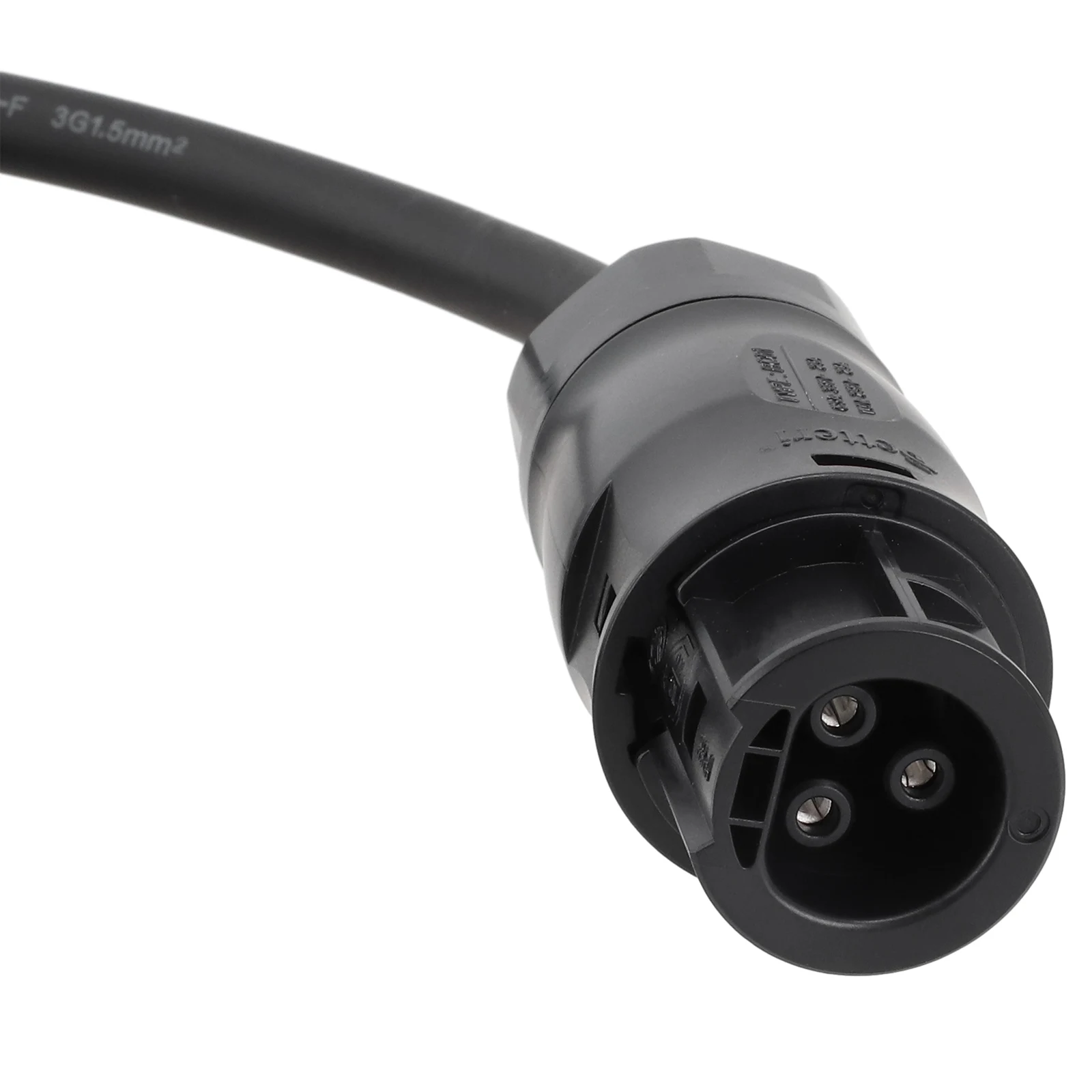 

Take Your Solar System to the Next Level with Our Heavy Duty Connection Cable and BC01 Female to Plug Extension Adapter