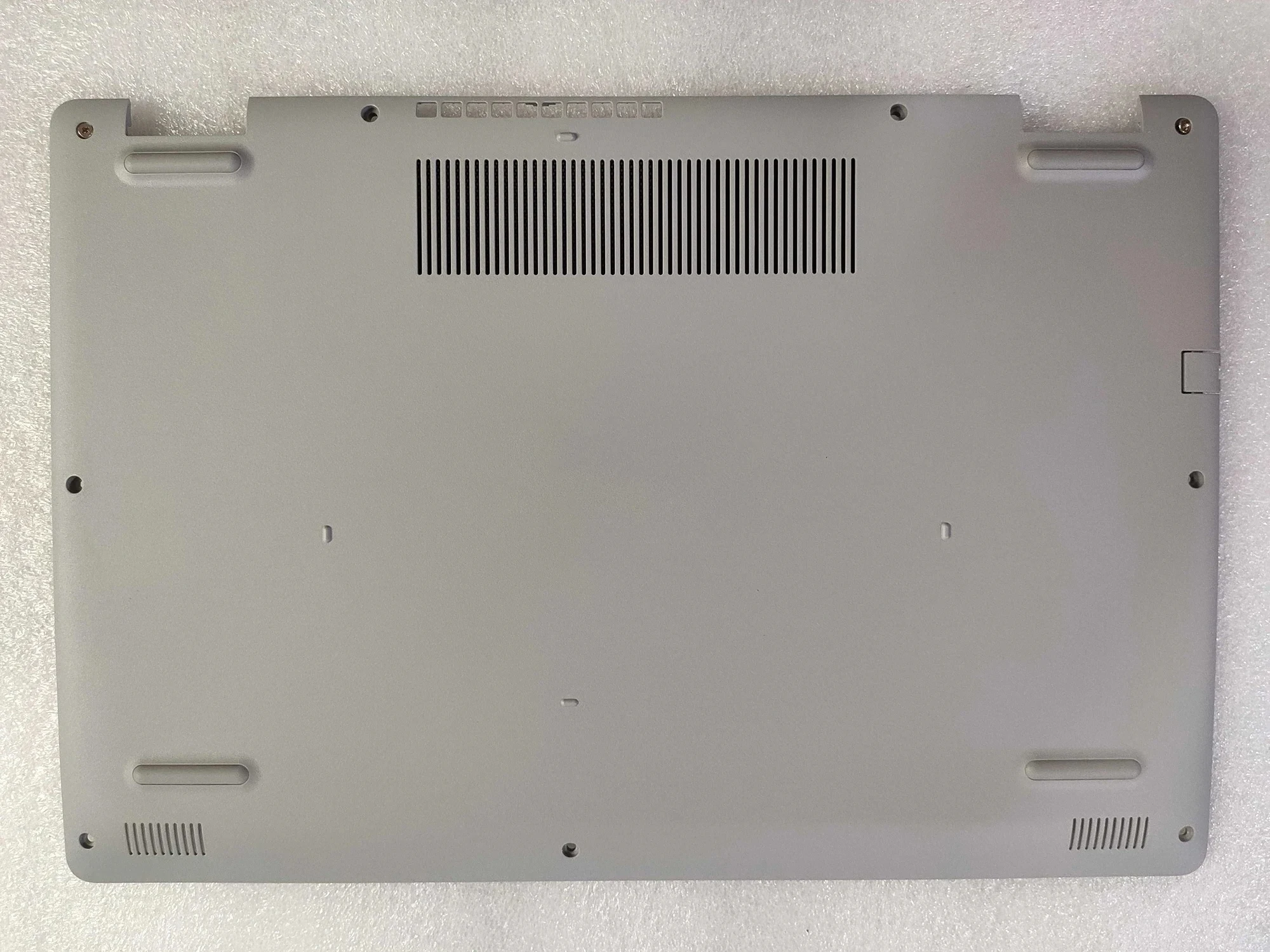 Palm rest bottom shell for Inspiron 15 5000 5593 screen back case hinge frame lower cover 032TJM YCYPN 7G0RN V5JHC R3D59