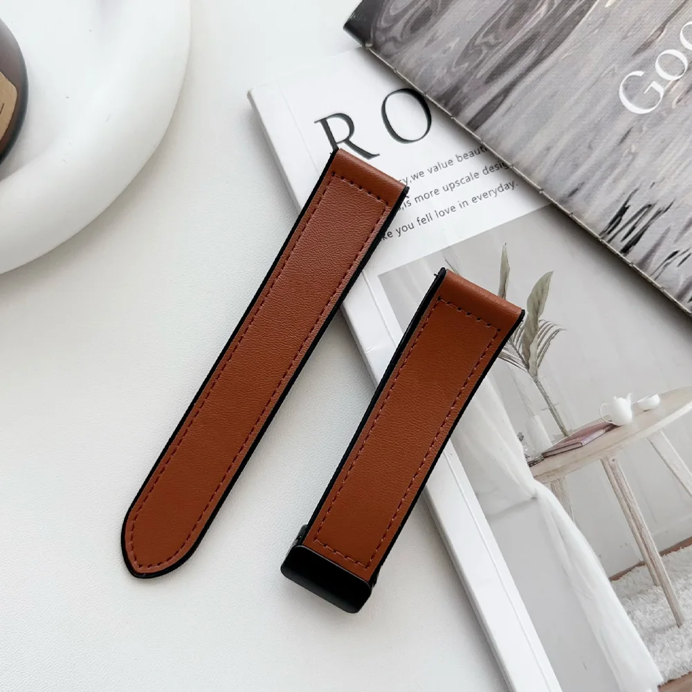 Versatile 22/20mm Silicone Leather Magnetic Watchband Bracelet