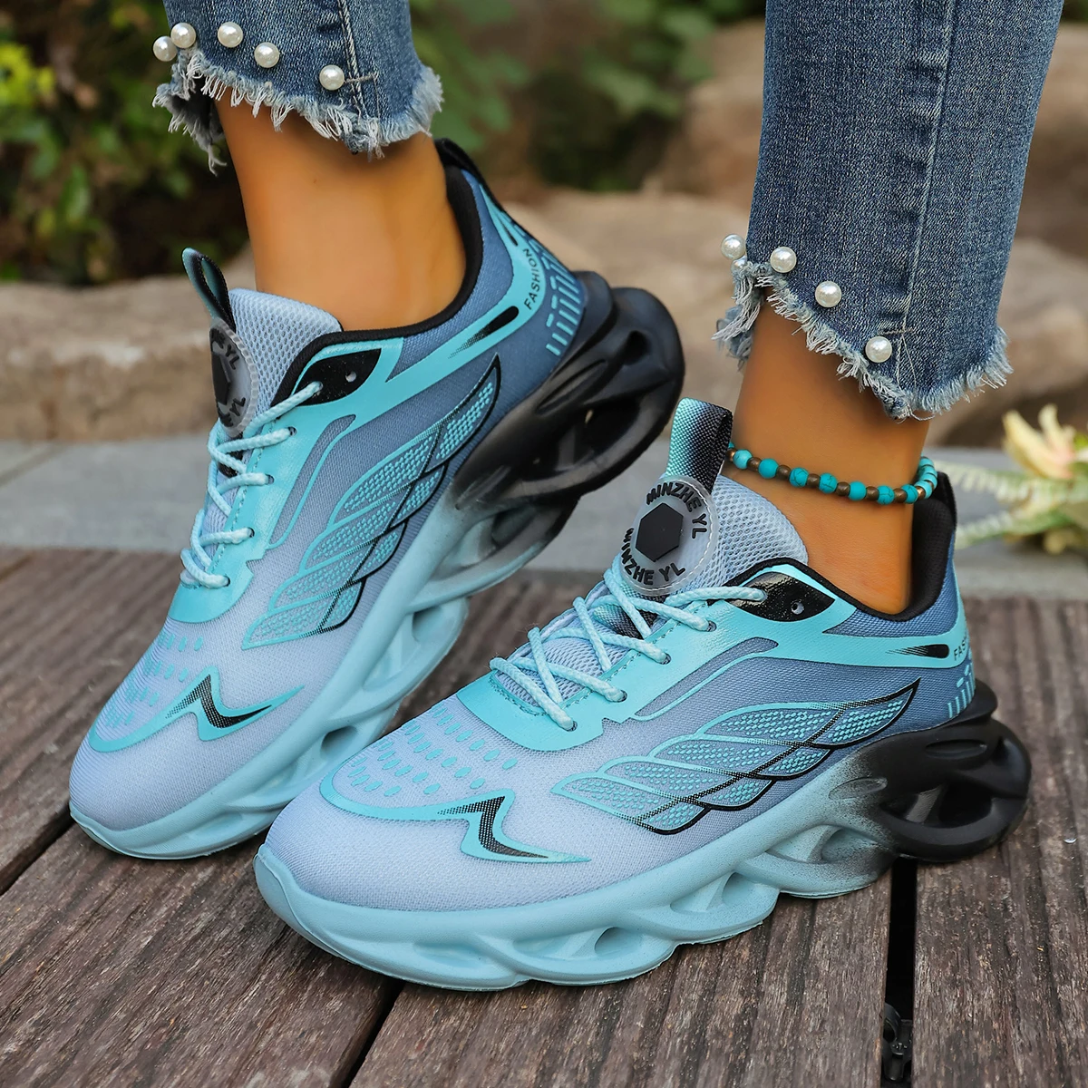 YRZL Ladies Running Shoes Women Lightweight Mesh Breathable Comfortable Flat Soft Tennis Shoes Summer Lace-up Sneakers Woman