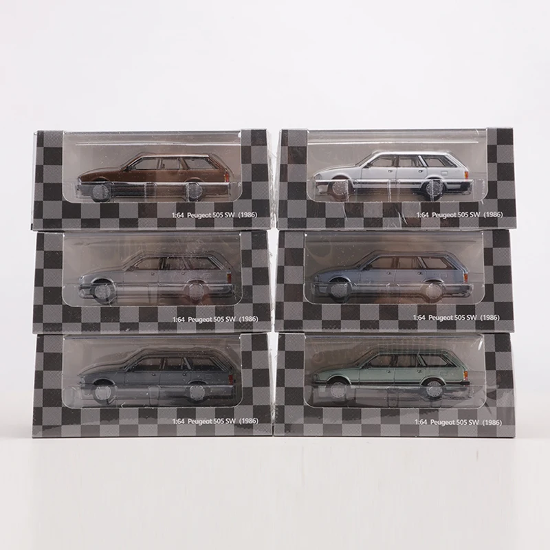 Modellino Pressofuso Shadow 505 LHD Scala 1:64 - Con Custodia E Base Espositiva, Nuovo