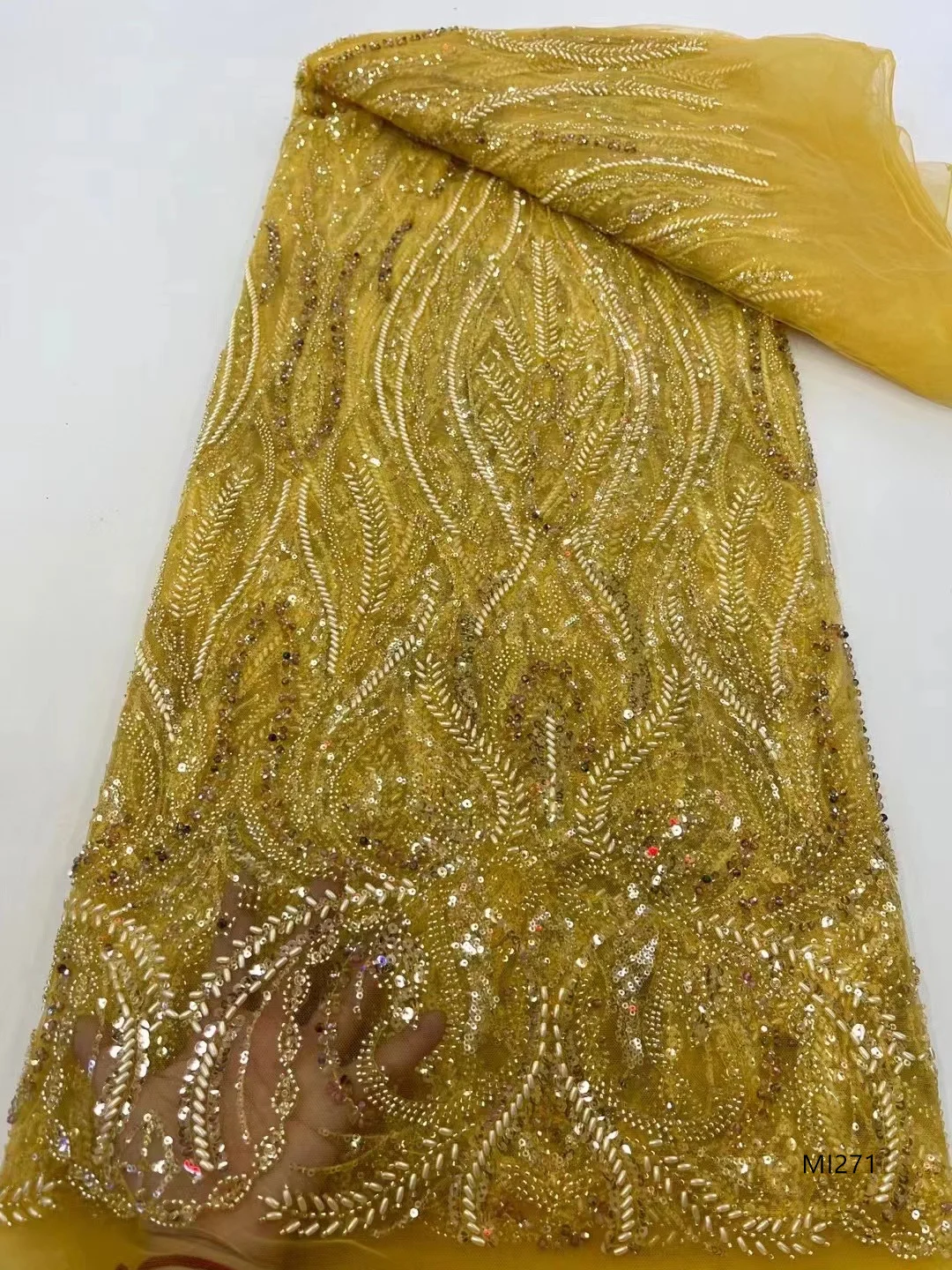 

Exquisite floral sequins embroidered fabric, pearl tube embroidered wedding dress embroidered fabric, embroidered lace fabric
