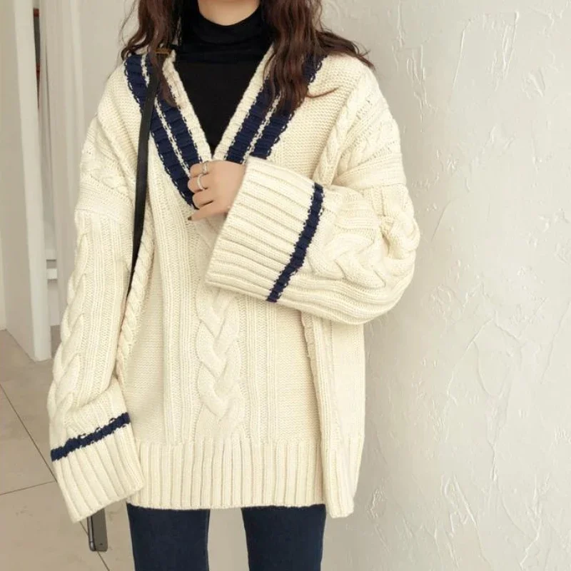 

Knitted Top for Women Blue Pullovers Ladies Sweaters Striped V-neck Trend 2023 Autumn Winter New Collection Aesthetic Cashmere