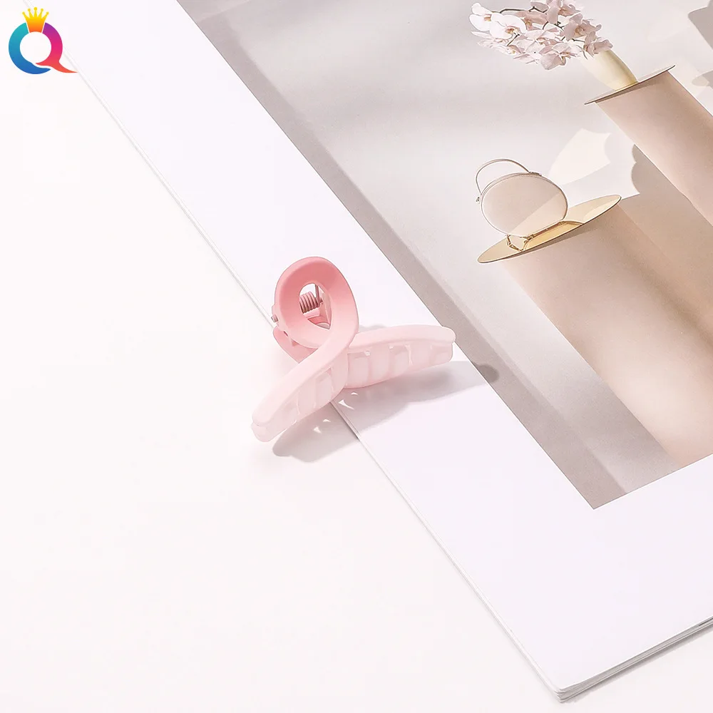 Simple Geometric Cross Large Clip Shark Large Claw Clip Cherry Blossom Powder Hairpin Hollow Pincer Barrette Hair Accessories judydoll hairline shadow pink hair chalk hair fluffy powder cover modify hairline fill forehead hairline