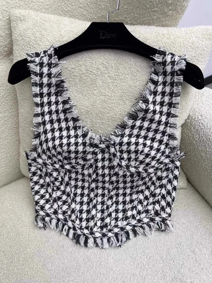 

2024SS Summer Luxury New Women High Quality Plaid Tassel Vest Female Chic Tank Tops Tee