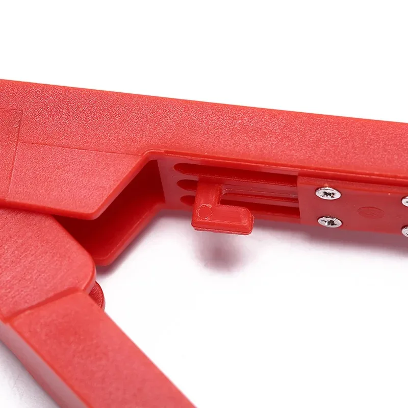 Multifunctional Fishing Fish Clip Hand Controller Tackle Tool Fishing Body Grip Clamp Gripper Grabber with Lock Switch